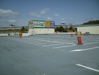 駐車場ライン工事・塗装工事を経て完成です。